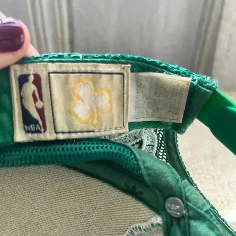Retro Y2K streetwear Adidas NBA Boston Celtics snap back hat Gorpcore athletic - Picture 5 of 5